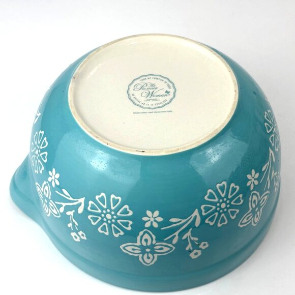 The Pioneer Woman 2.5-Quart Teal Floral Stoneware Batter Bowl Spout - Picture 4 of 6